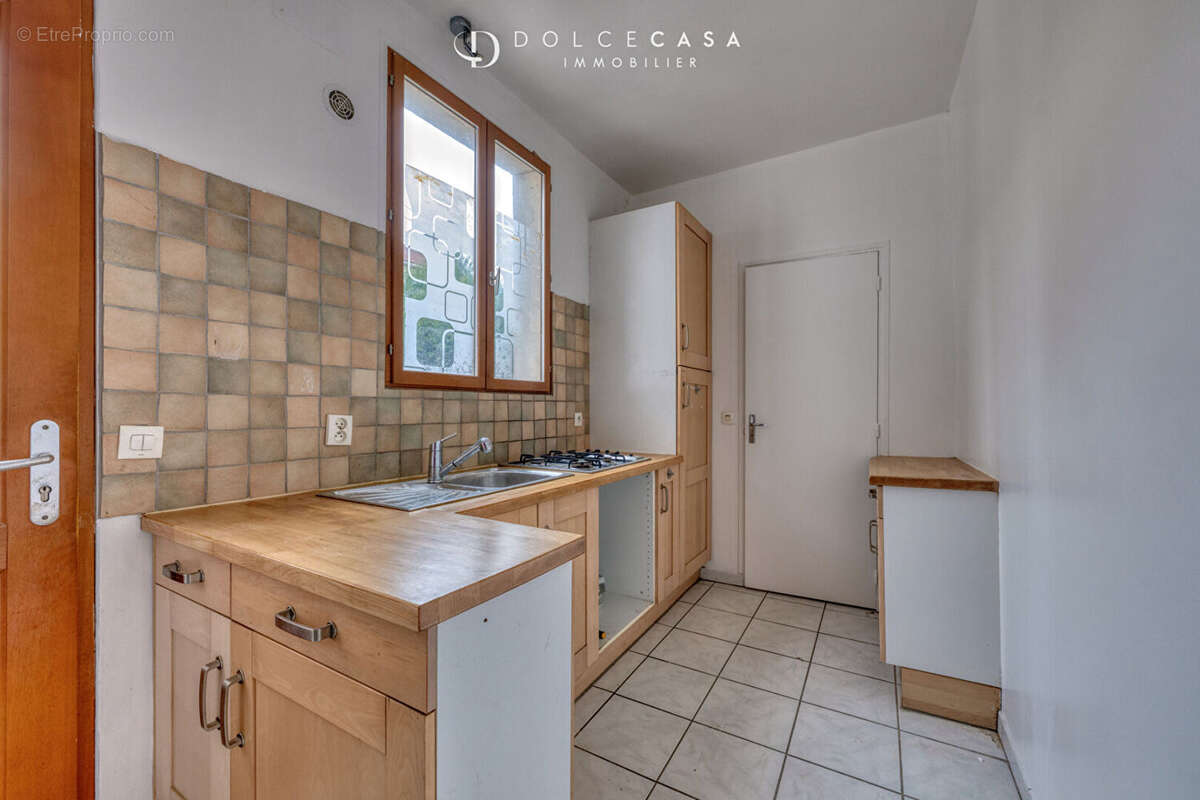 Appartement à FONTENAY-SOUS-BOIS