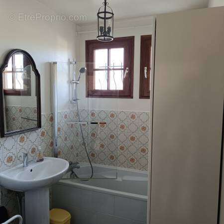 1 n°8 - Maison à ACHEUX-EN-VIMEU