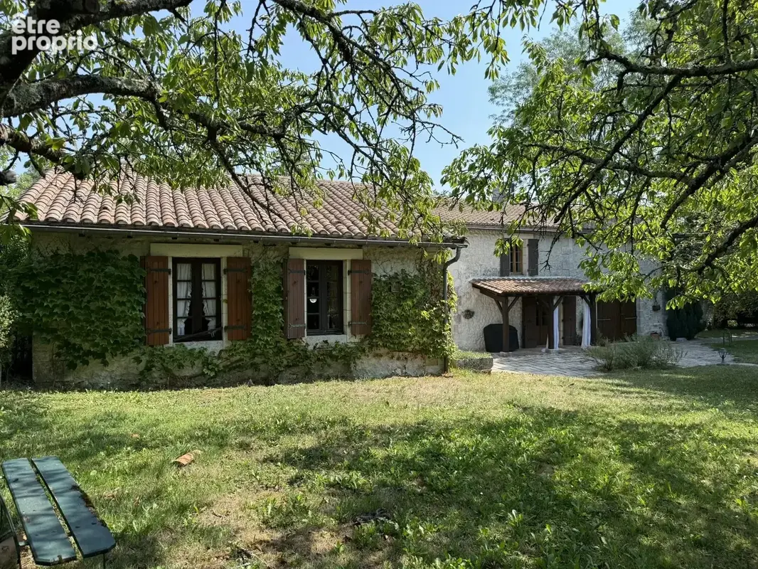Charmante maison en pierre avec piscine et superbe cuisine d’été - photo 16