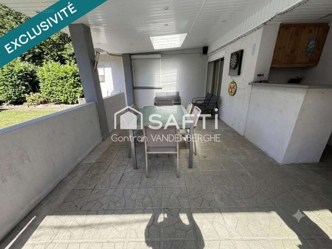 Maison 92 m² à Blendecques  - photo 2