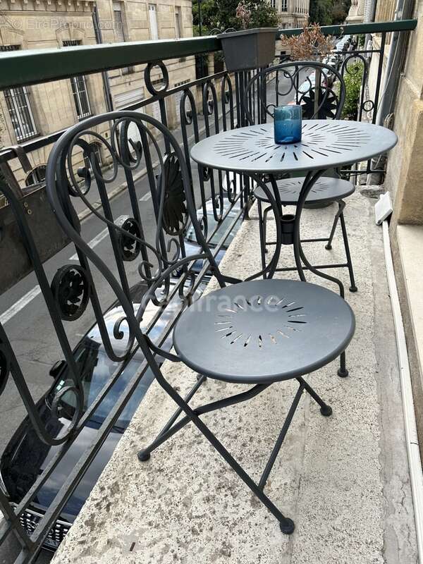 Appartement à vendre 3/ 4 avec balcon immeuble pierre Jardin public  BORDEAUX (33) - photo 15