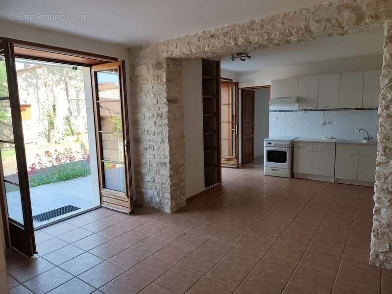Maison à HIERSAC
