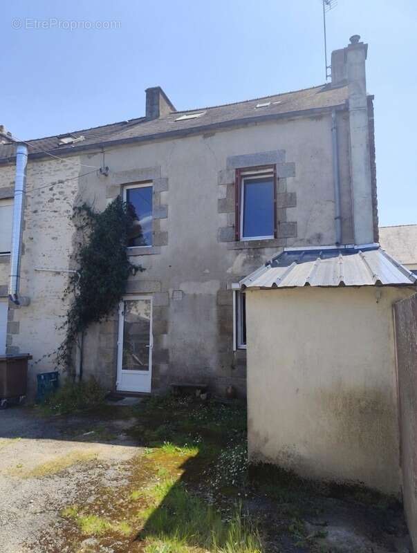Maison 103 m² à Peillac  - photo 10