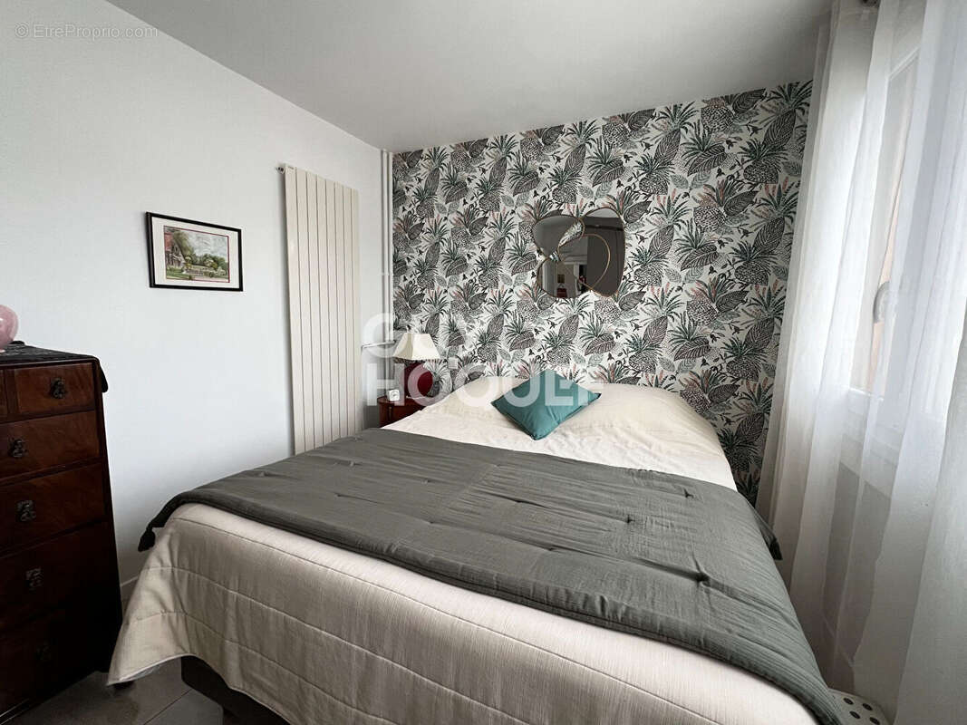 Appartement à SAINT-MAUR-DES-FOSSES