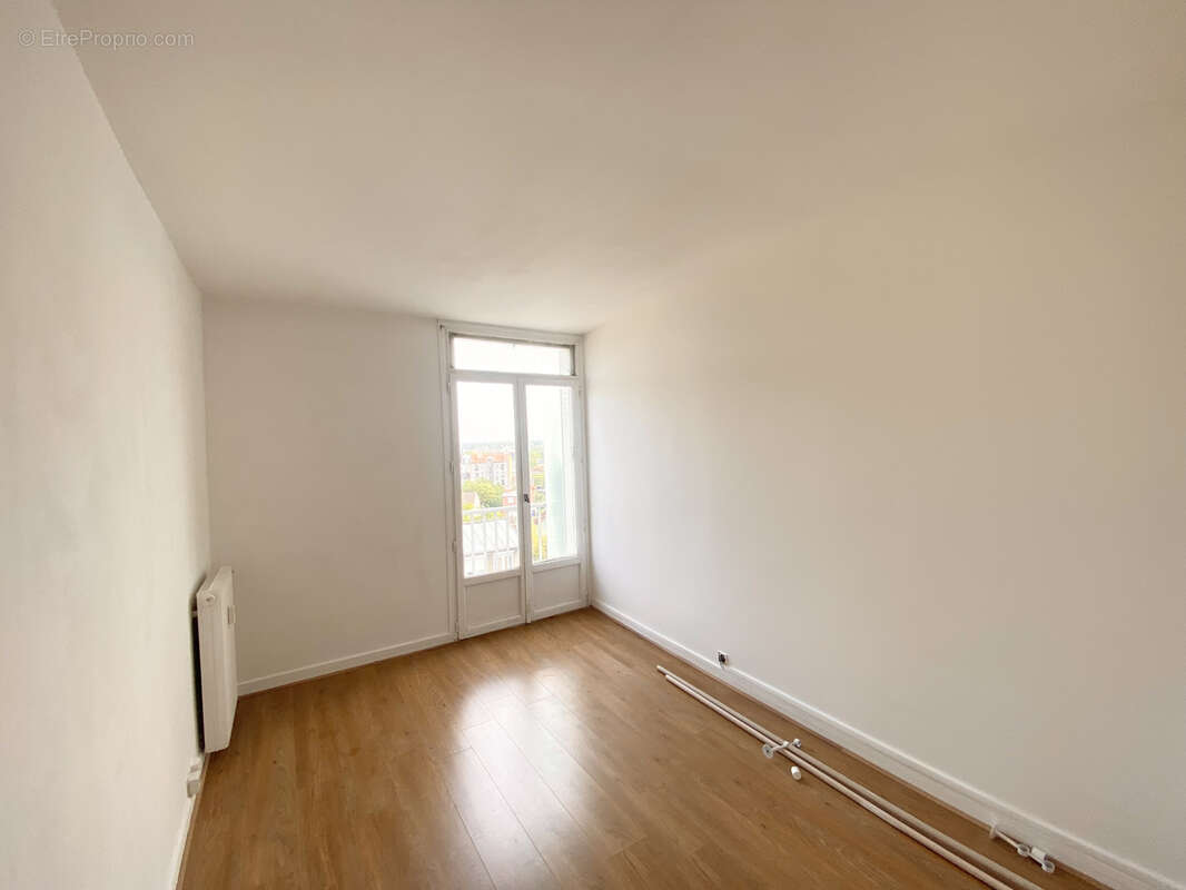 Appartement à LE RAINCY