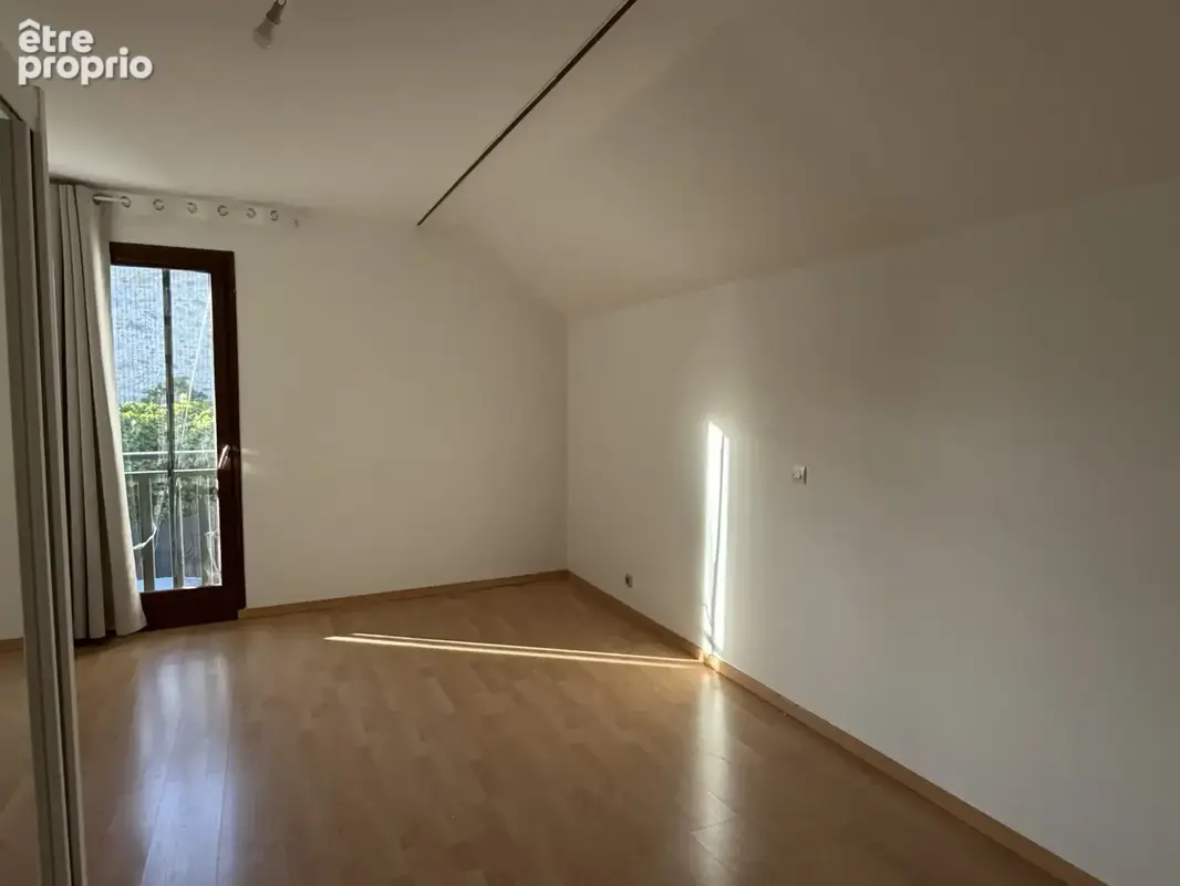 Grande villa T6 avec terrain - photo 16