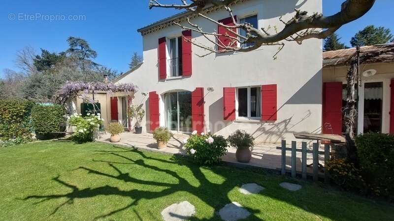 Maison à CABANNES