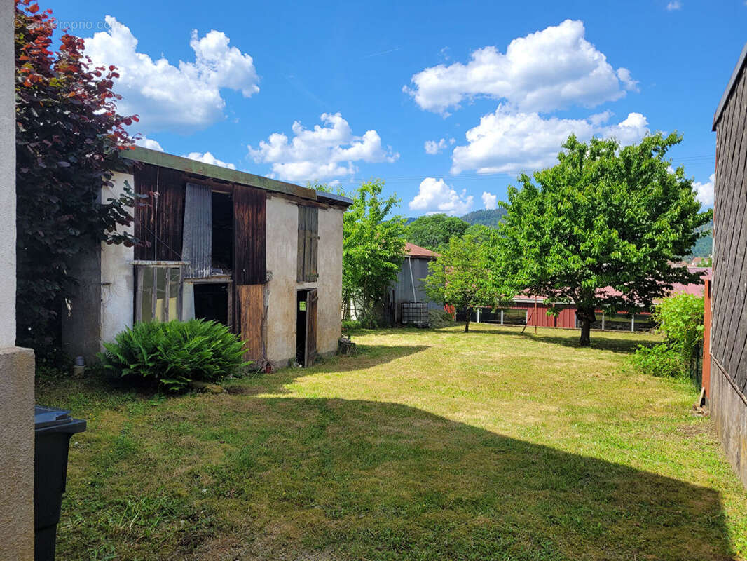 Maison à LE THILLOT
