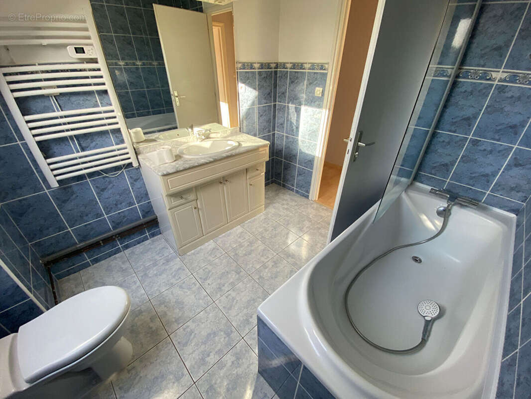 Semi Plain Pied individuel sur 1385 m² de 5 chambres à SEBOURG - photo 11