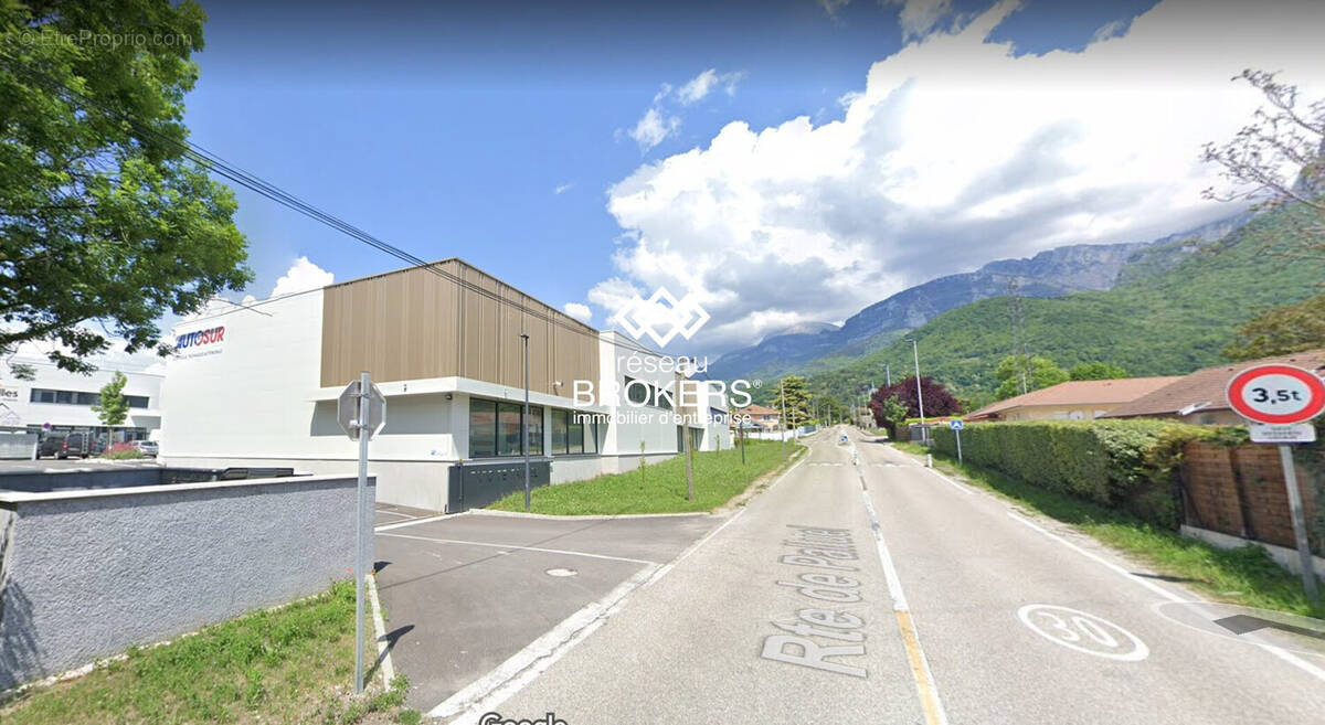 Commerce 412 m² à Voreppe  - photo 4