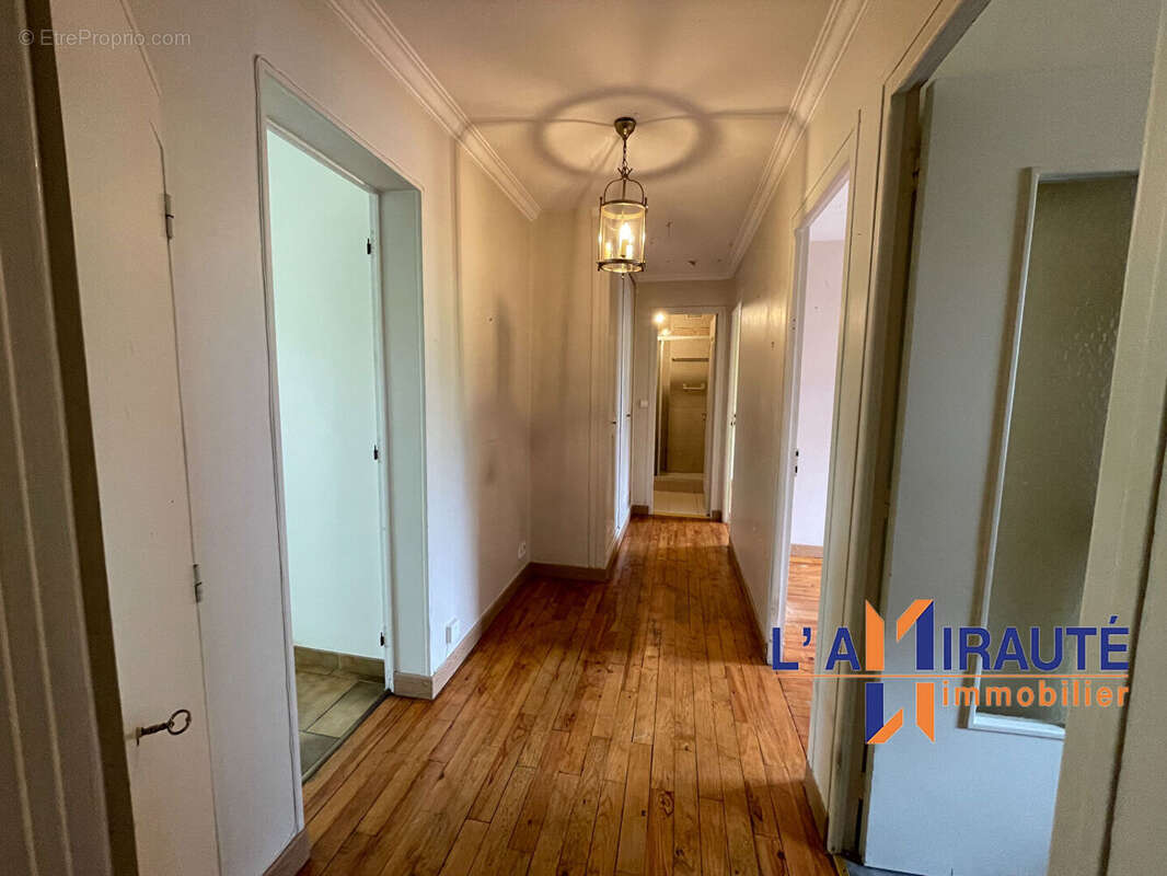 Appartement à MAISONS-LAFFITTE