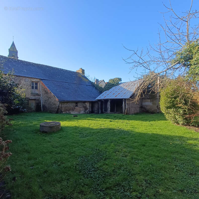 Maison à SAINT-BRIEUC-DE-MAURON