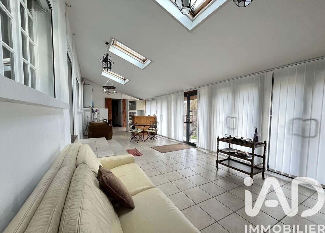 Maison 162 m² à Chantemerle  - photo 9
