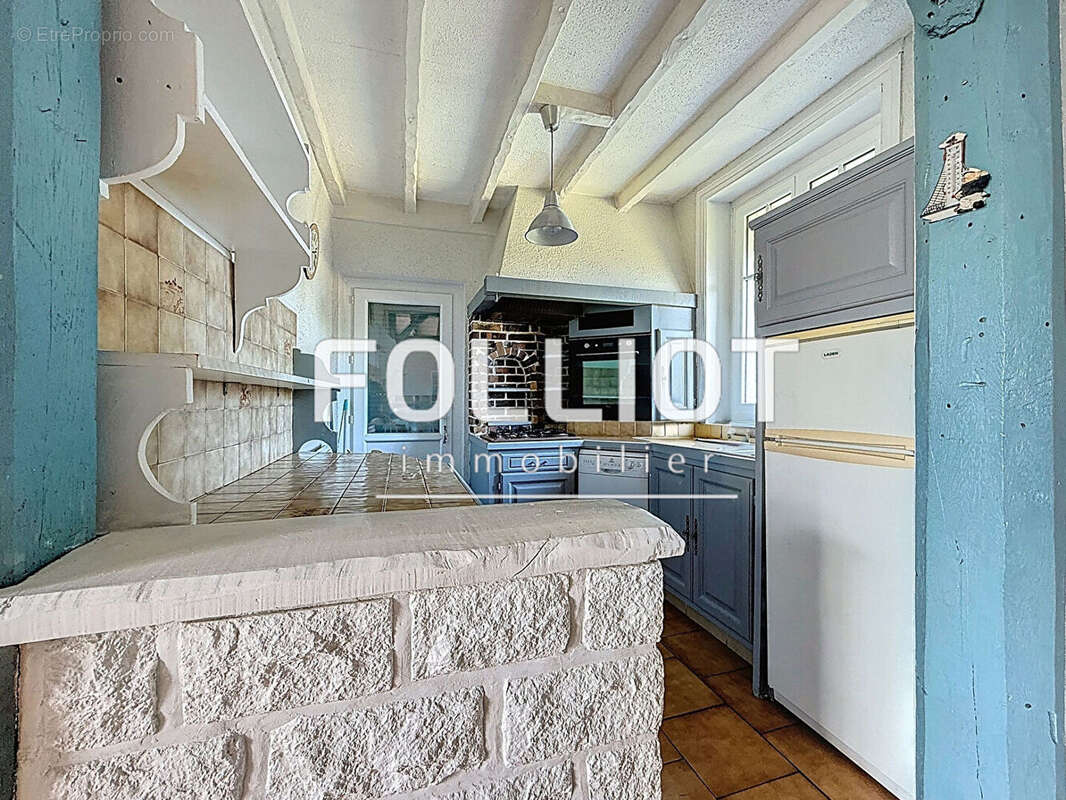 Maison à DONVILLE-LES-BAINS