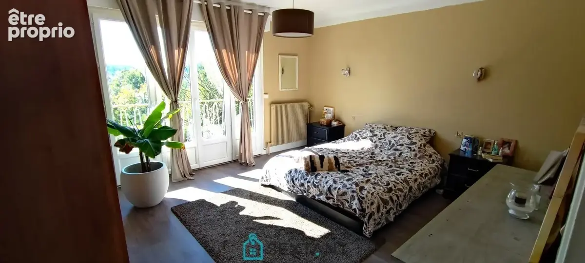 Propriété de caractère de 280 m²  5 chambres  vue panoramique  sans vis-à-vis - photo 10