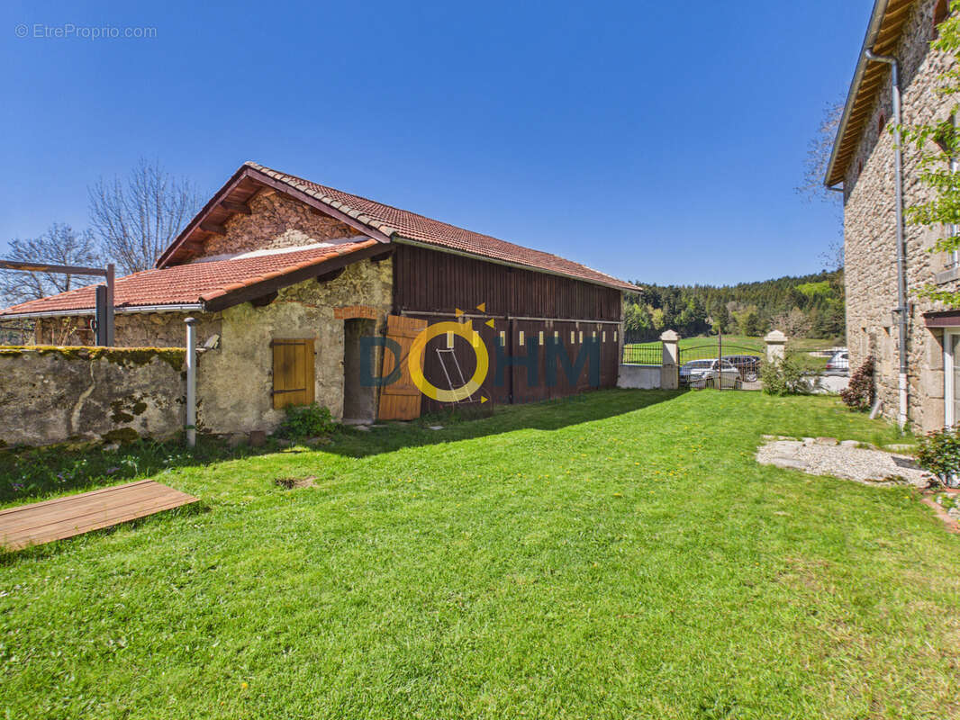 Maison à FELINES