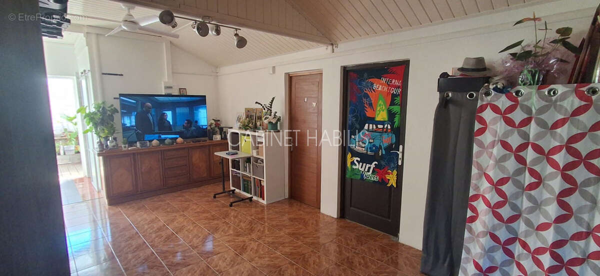 A vendre - une maison f6 de 114.56 m2 environ - saint-joseph - 239 000 € - photo 5
