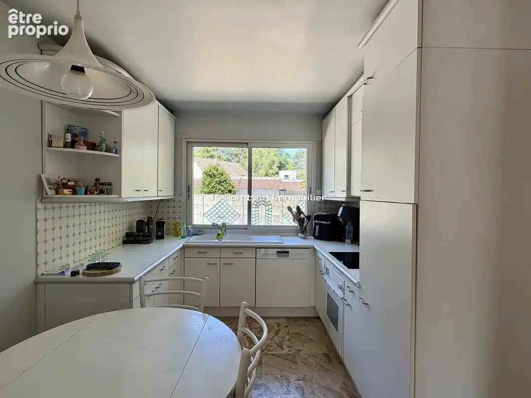 Maison 130 m² à Vaucresson  - photo 6