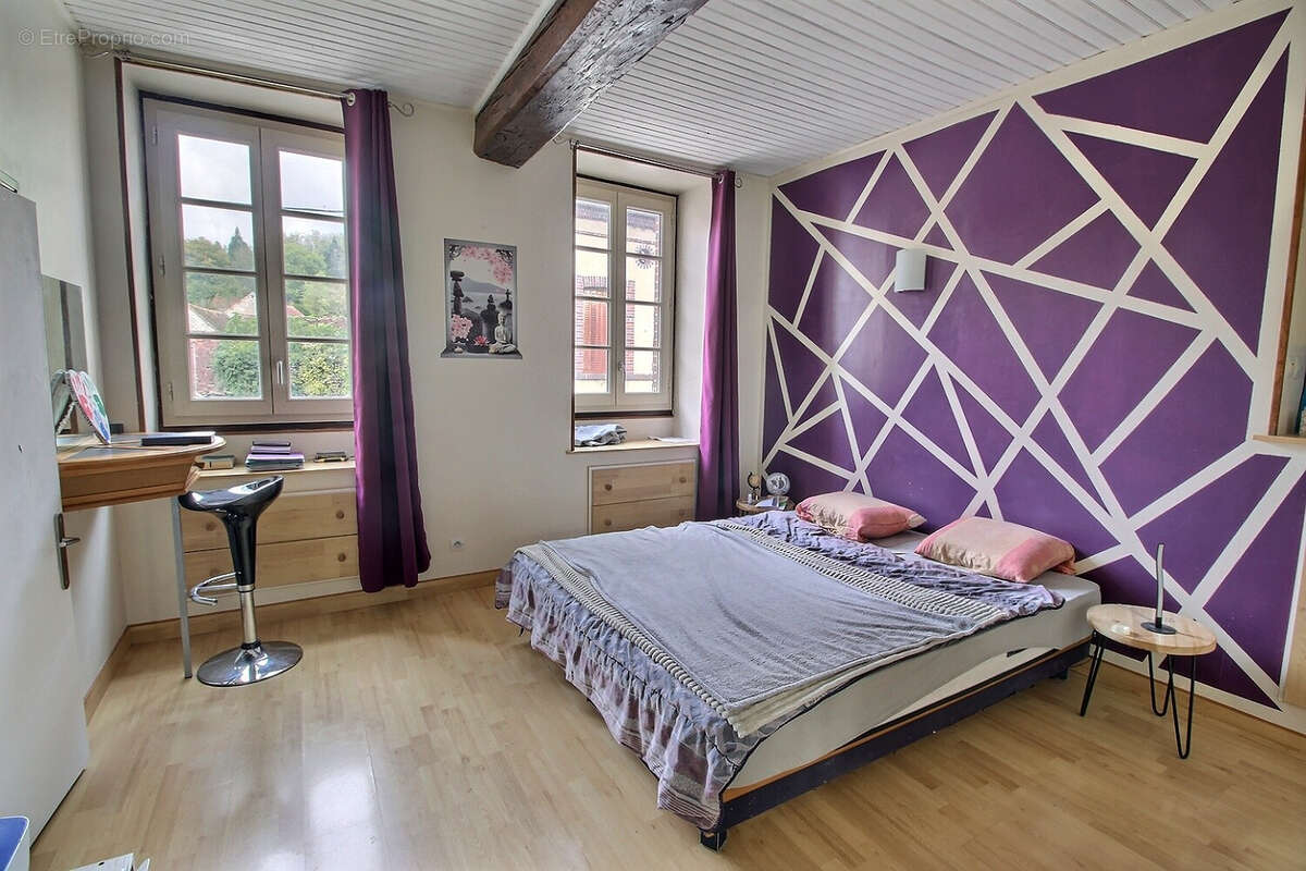 Maison à BUSSY-EN-OTHE