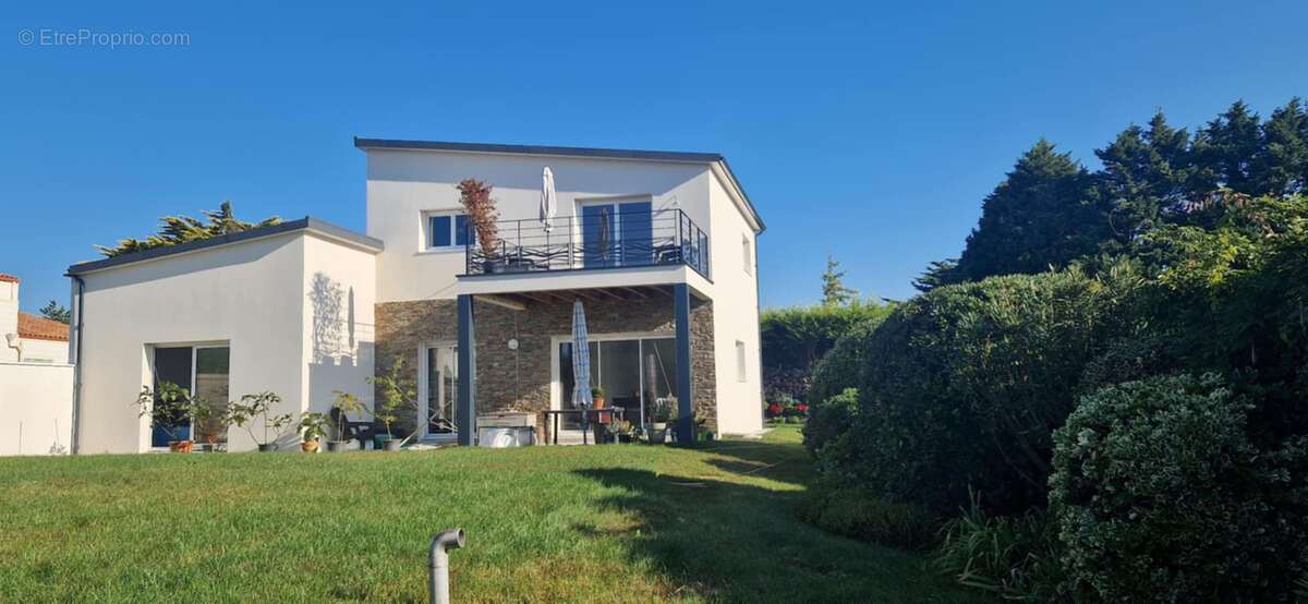 Maison à PREFAILLES