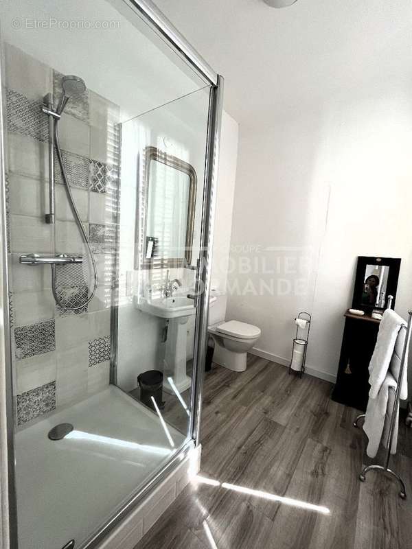 Maison à LA ROCHE-GUYON