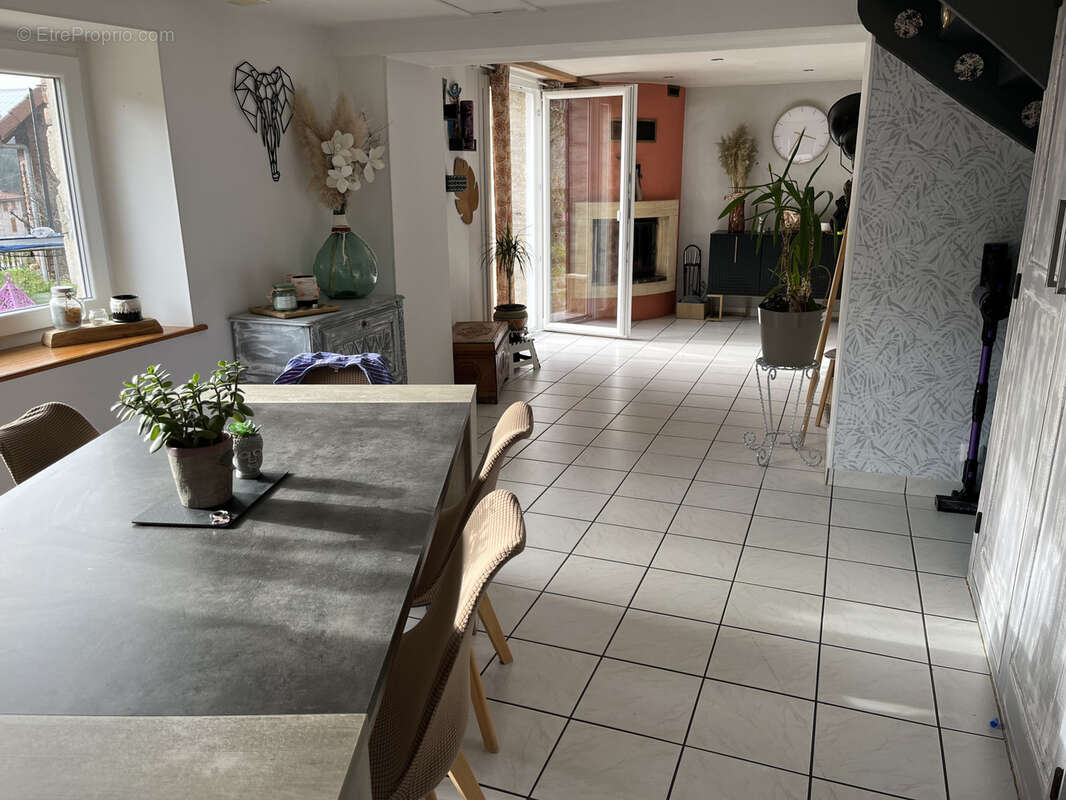 Maison à PASLIERES
