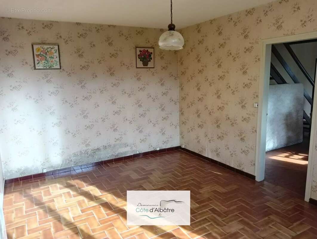 Maison à SAINT-PIERRE-EN-PORT