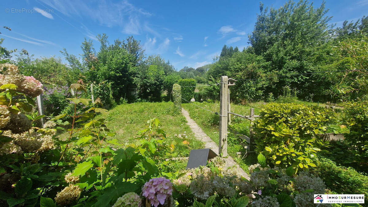 Maison 102 m² à Saint-Pol-Sur-Ternoise  - photo 4