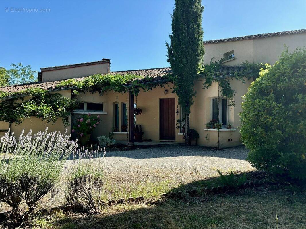 Maison à CAHORS