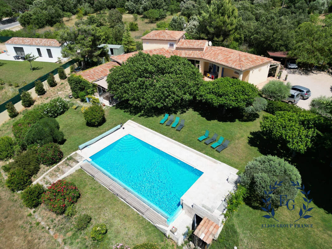 Maison à SAINT-MAXIMIN-LA-SAINTE-BAUME