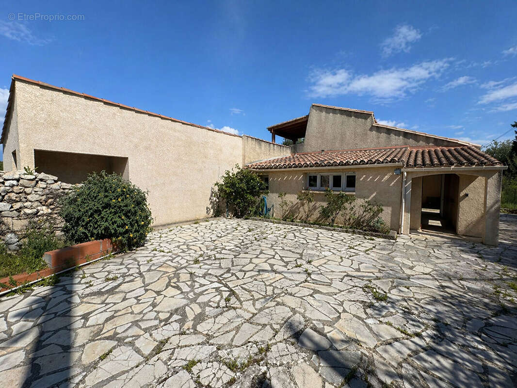 Maison à ASSIGNAN