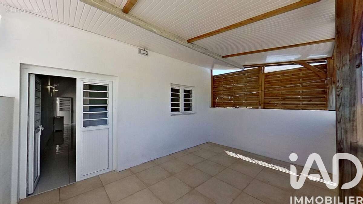 Photo 2 - Maison à FORT-DE-FRANCE