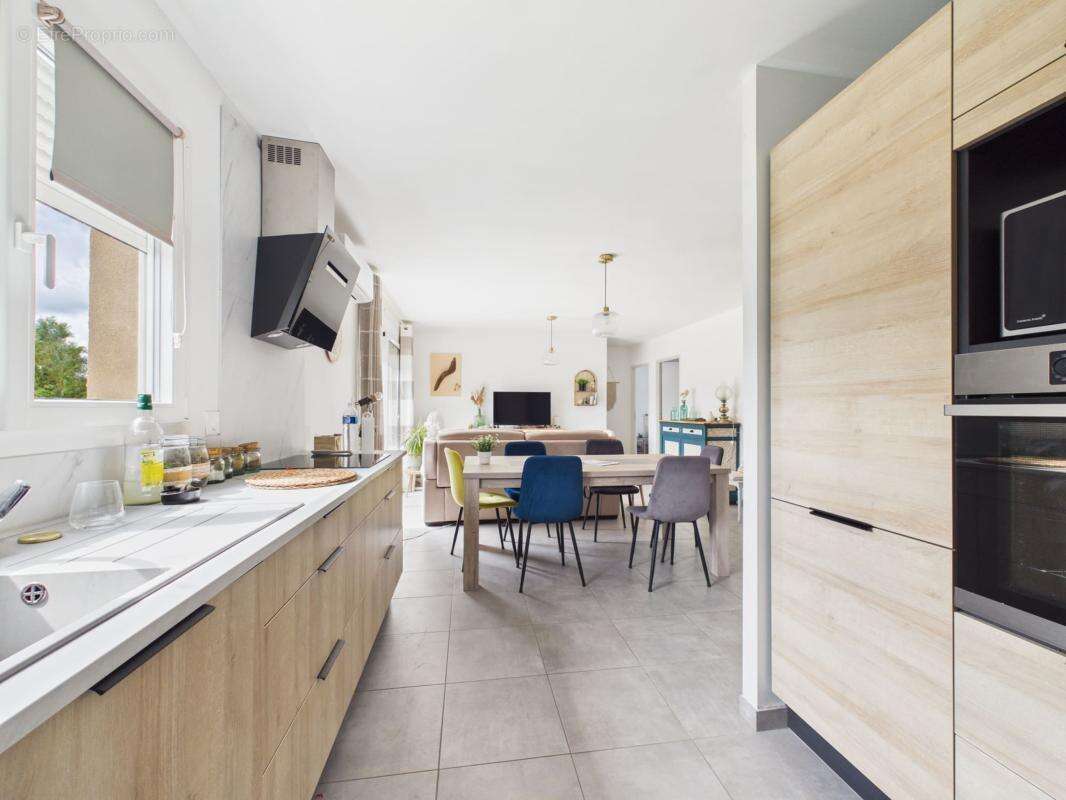 Maison 78 m² à Hergnies  - photo 16