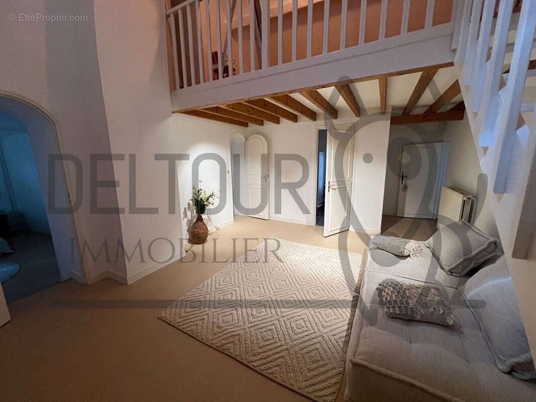 Maison à COULOMMIERS