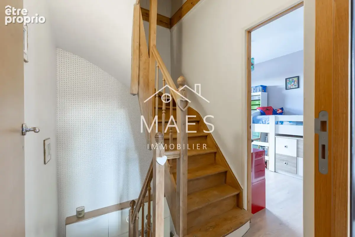 WAMBRECHIES - Maison de 142 m2 avec 4 chambres, terrasse et jardin - photo 12
