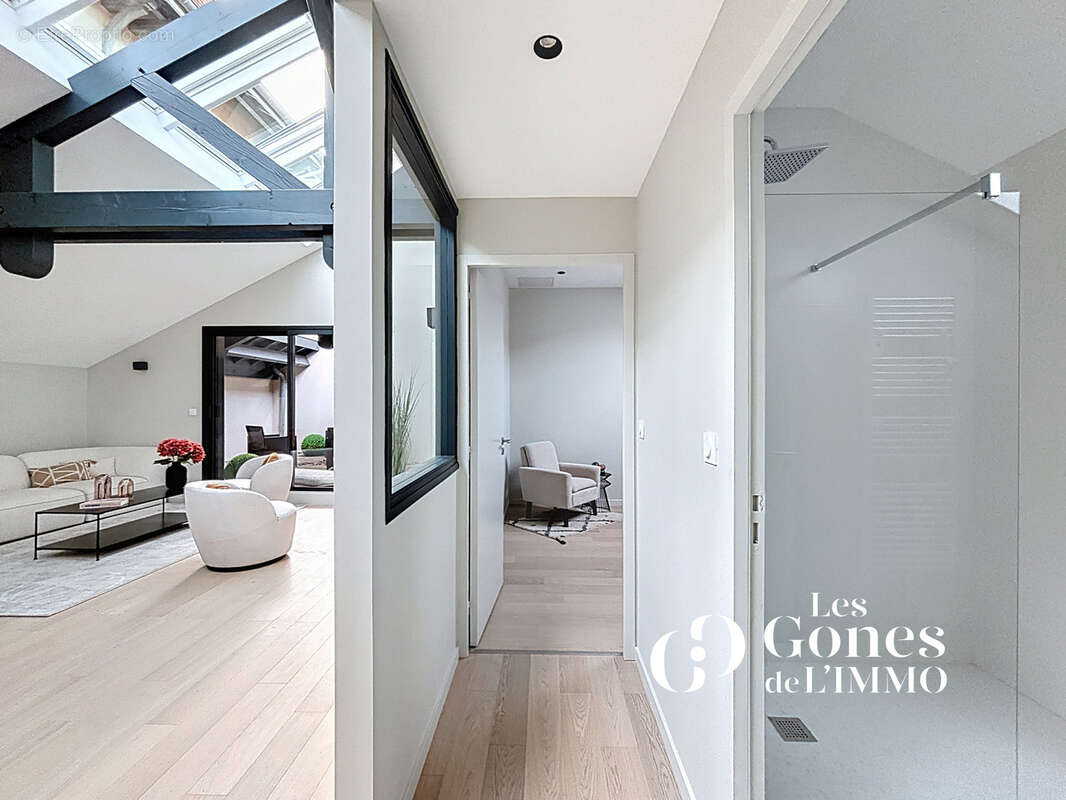 Appartement à CRAPONNE