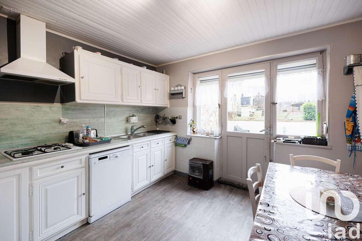 Photo 6 - Maison à BURTONCOURT