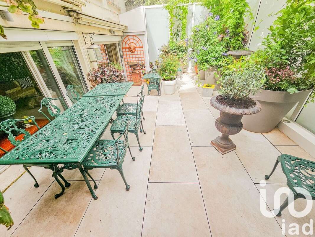 Photo 2 - Maison à PARIS-14E