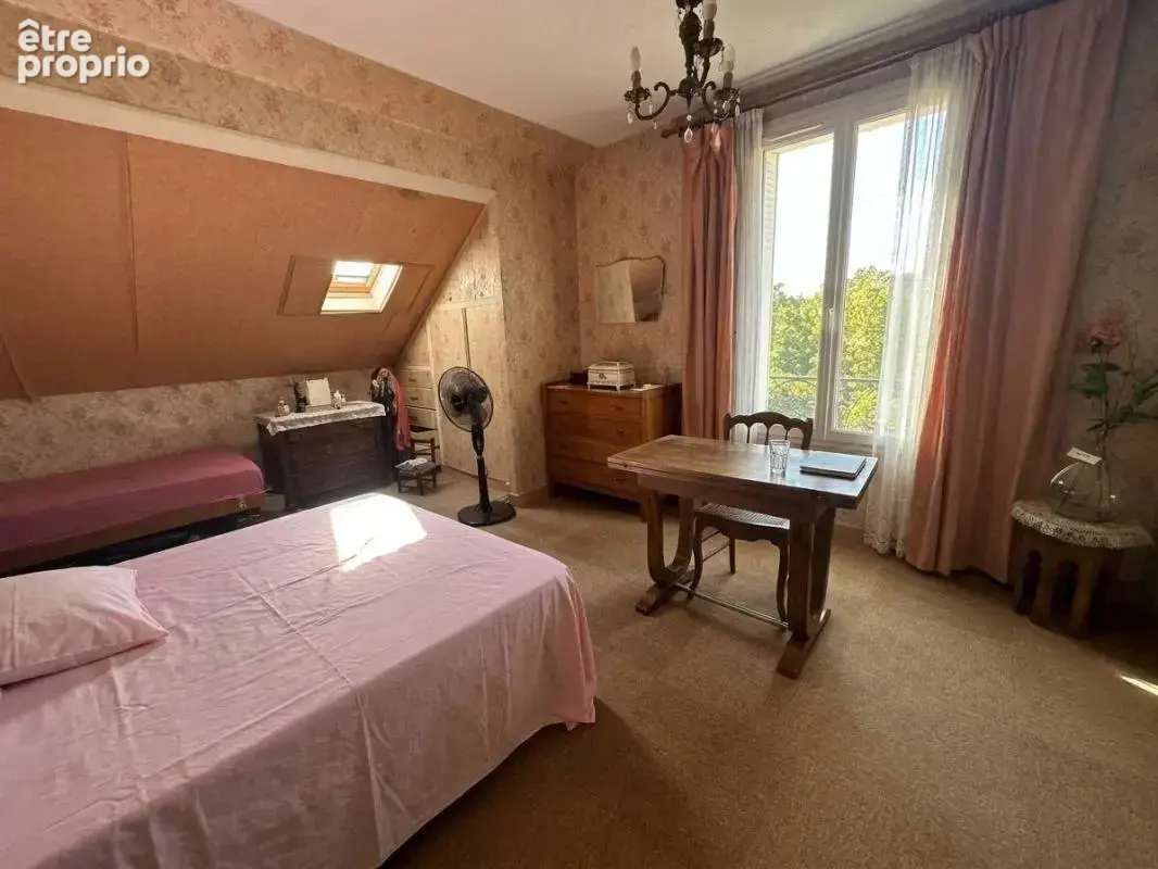 Maison T5 avec beaucoup de cachet et grande dépendance - photo 8