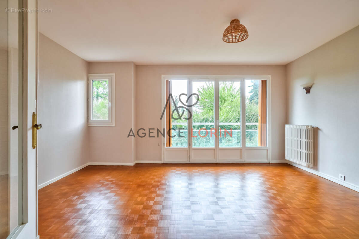 Appartement à CROISSY-SUR-SEINE