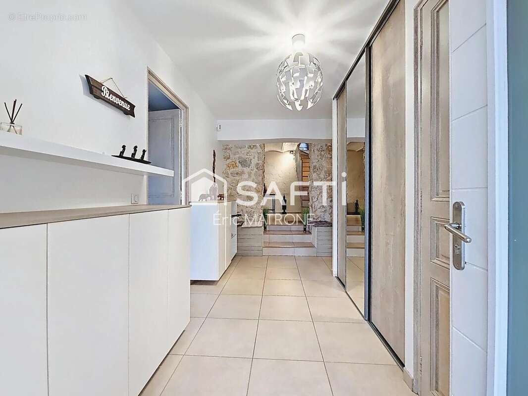 Photo 5 - Maison à MARSEILLE-9E