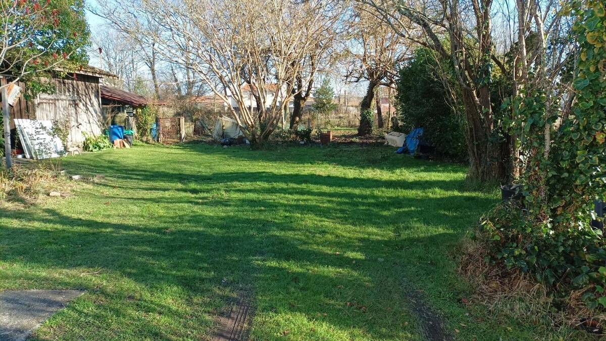 Terrain à BELIN-BELIET