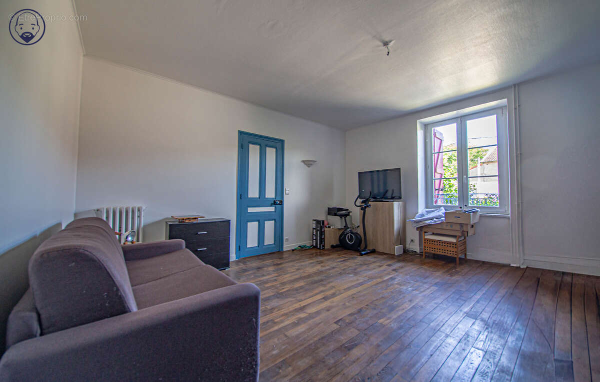 Maison de maître aux volumes généreux idéalement située sur l'axe Saint-Mihiel/Verdun - photo 12