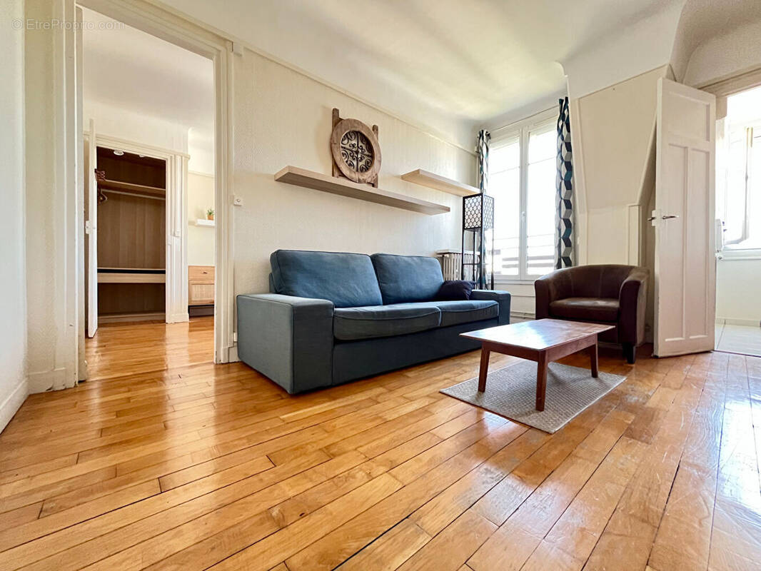 Appartement à ASNIERES-SUR-SEINE