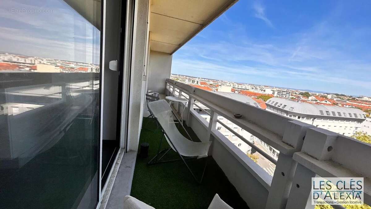 Appartement à LYON-8E