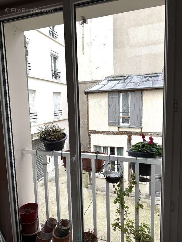 Appartement à PARIS-20E