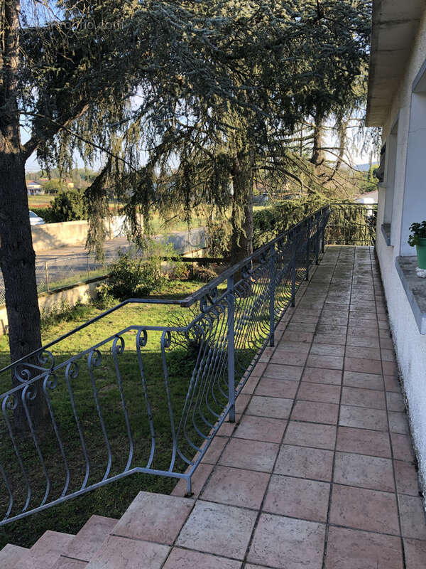 Grande maison T7 - 250 m2 - BESSIÈRES - photo 17