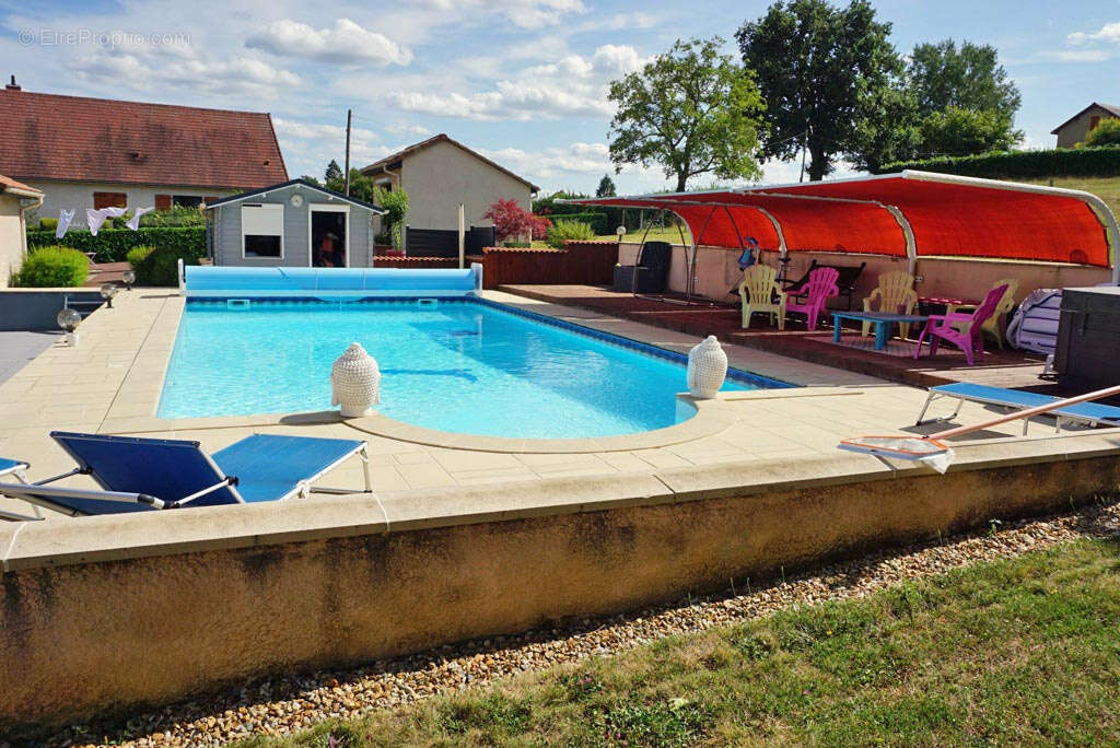 Maison à PARAY-LE-MONIAL