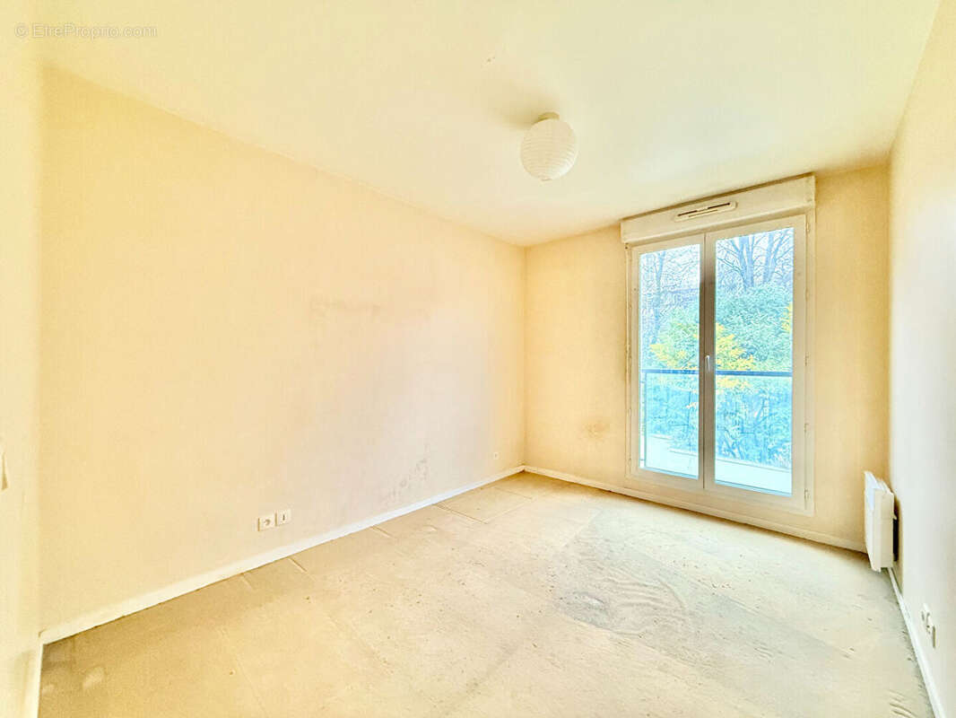 Appartement à IVRY-SUR-SEINE