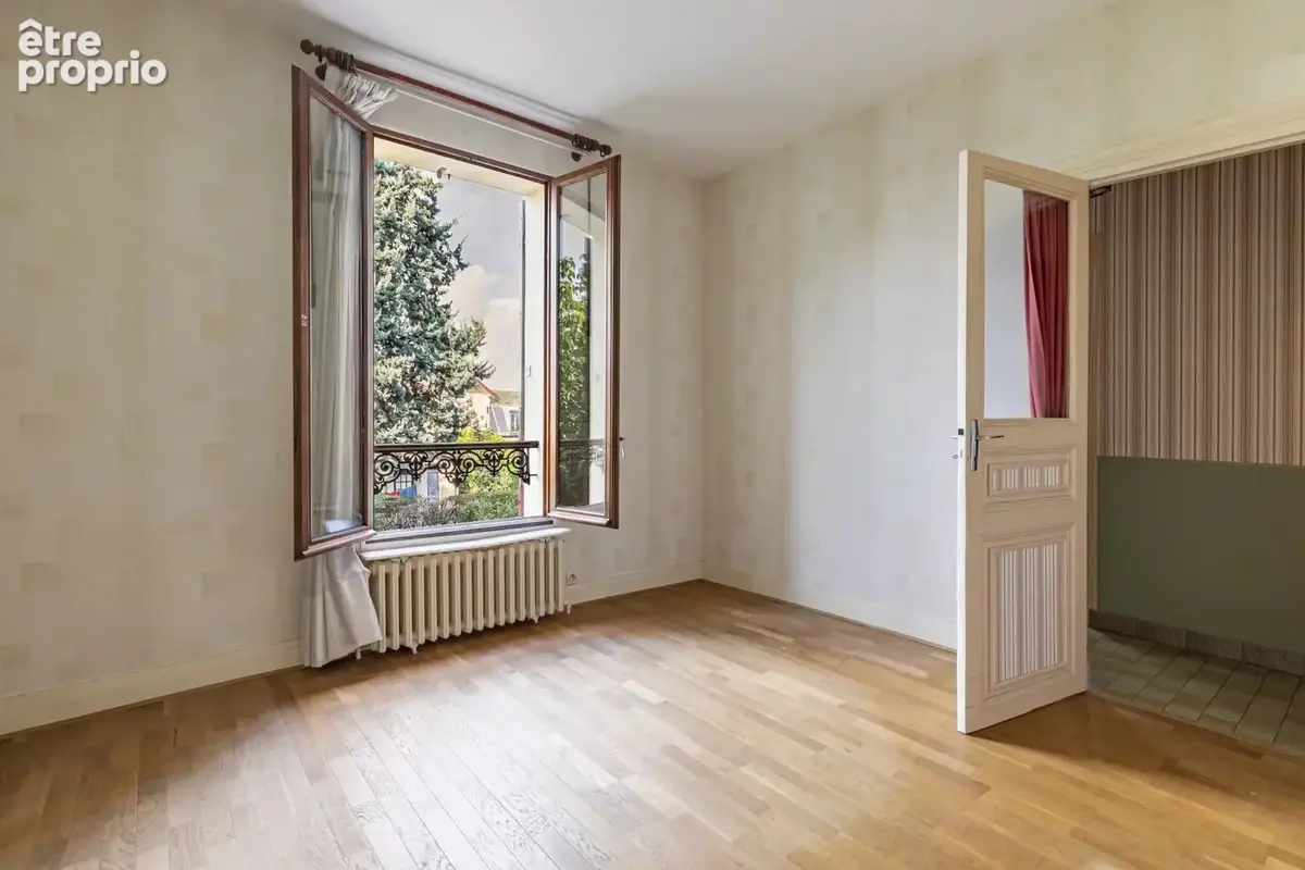 CHAVILLE limite VIROFLAY - Ensemble de 2 maisons sur jolie parcelle - photo 13